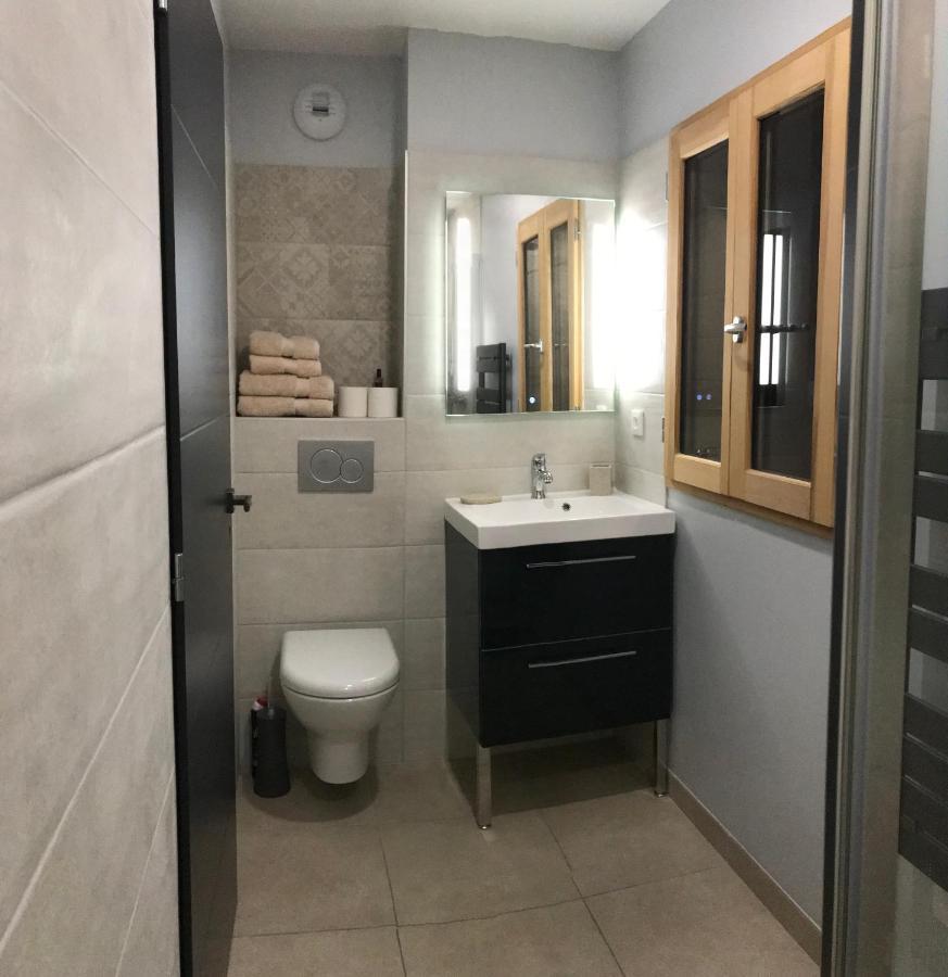 Chalet Barbara With Swimming Pool In The Heart Of Oisans Le Bourg-dʼOisans المظهر الخارجي الصورة