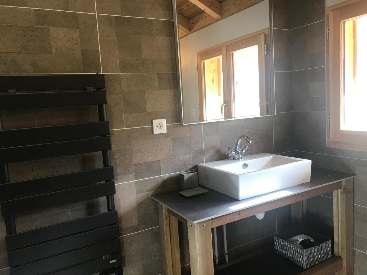 Chalet Barbara With Swimming Pool In The Heart Of Oisans Le Bourg-dʼOisans المظهر الخارجي الصورة